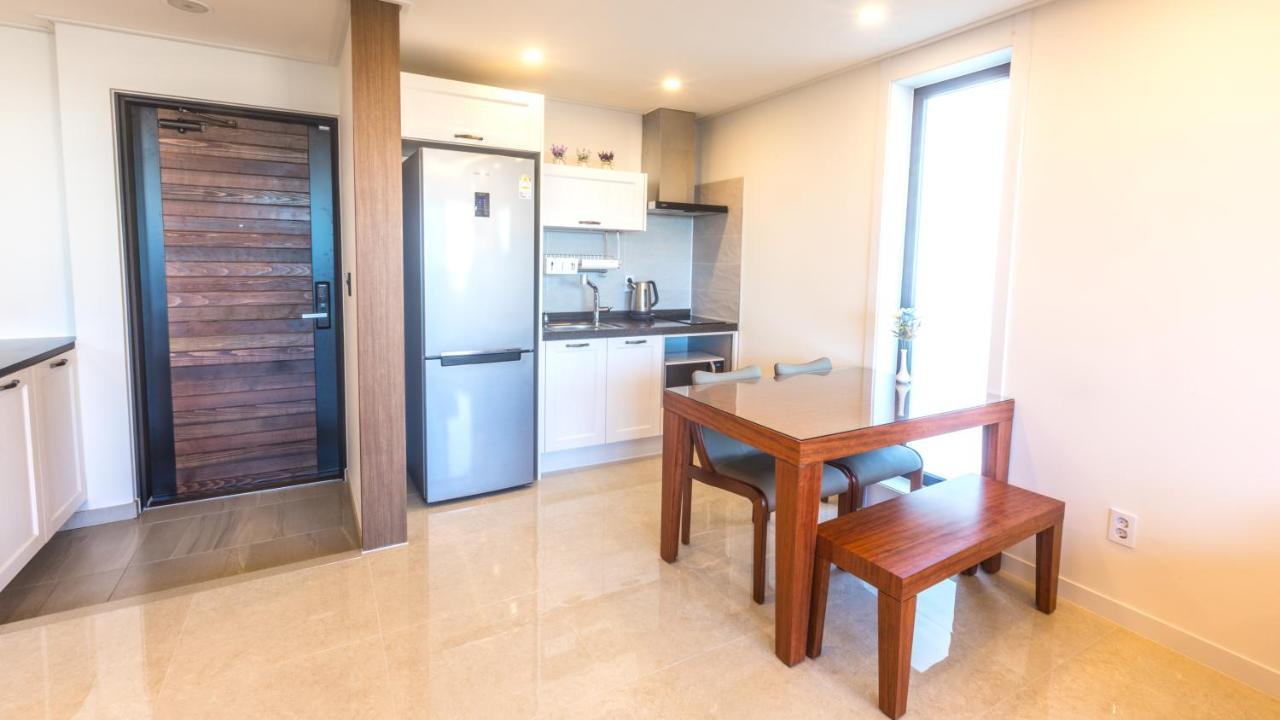 Marvillrick Spa&Poolvilla Jeju Extérieur photo