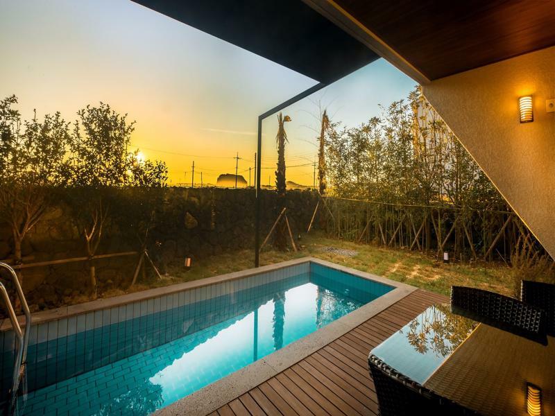 Marvillrick Spa&Poolvilla Jeju Extérieur photo